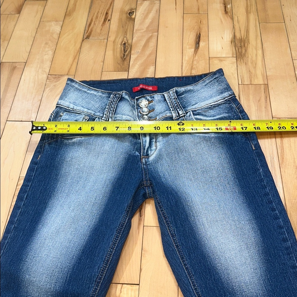 GoGo Star Capris - Picture 5 of 8